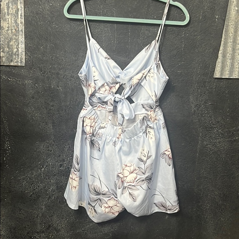 NW Romper - Picture 3 of 4